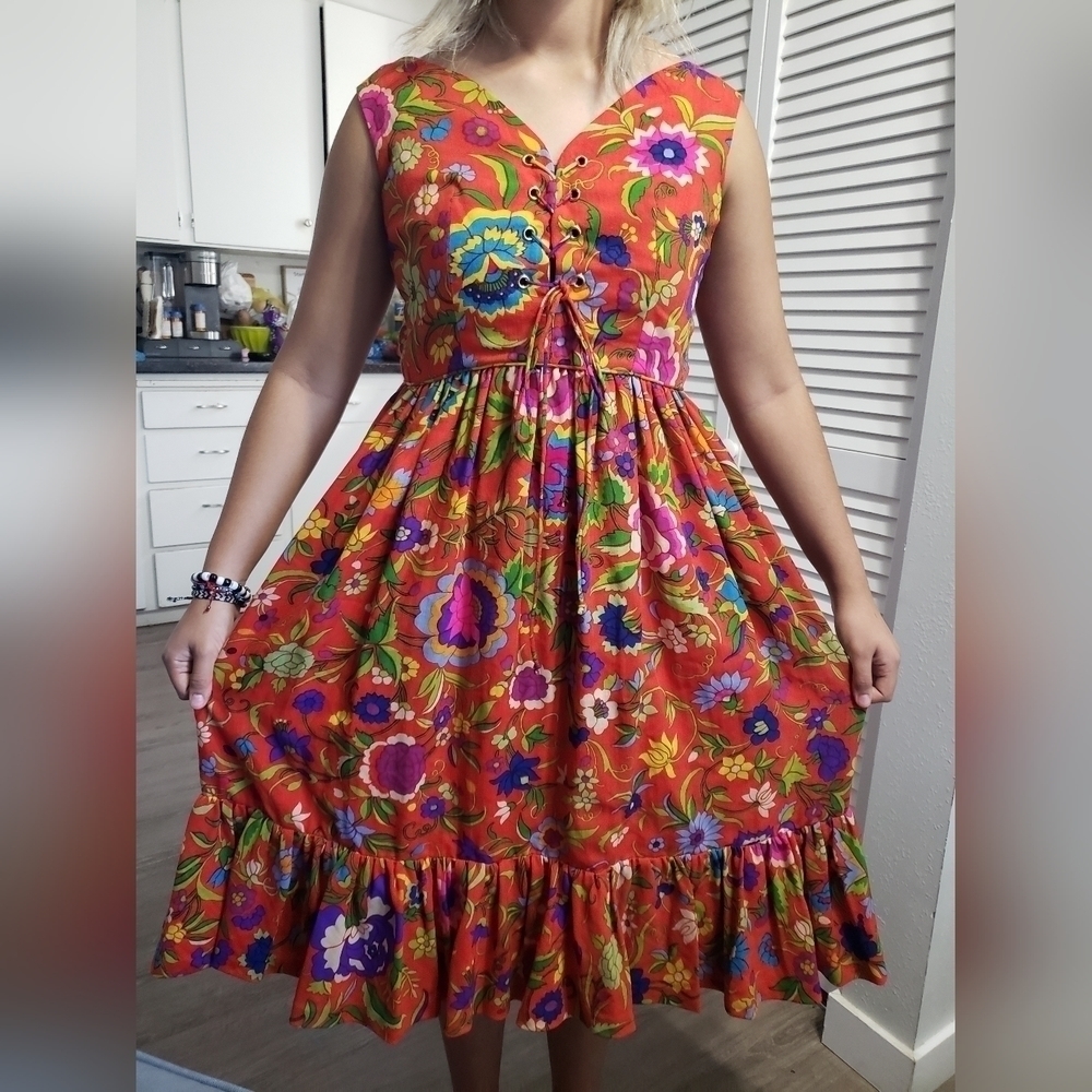 VINTAGE Adele Simpson by Julius Garfinckel &Co, Color Orange, Pink, Size S